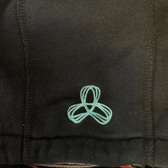 TNA Baltic Hoodie - Picture 5 of 7